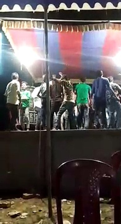 dance in bhojpuri song