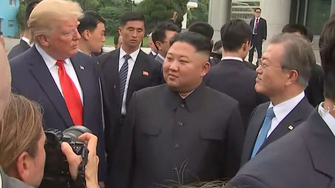 '역사적인 날' 남·북·미 정상, 사상 첫 3자 회동 / YTN