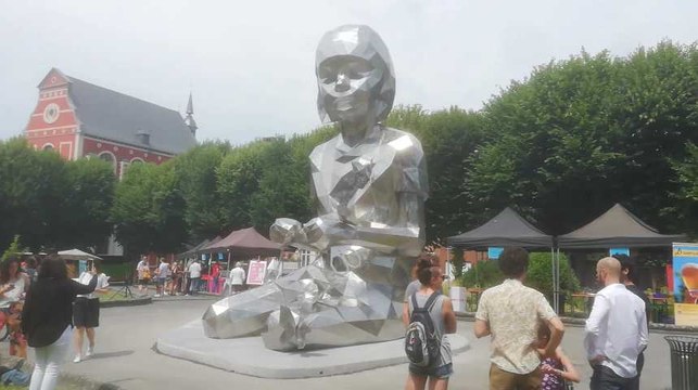 Mons: inauguration de la statue Lucie et fin de la biennale 2018-19