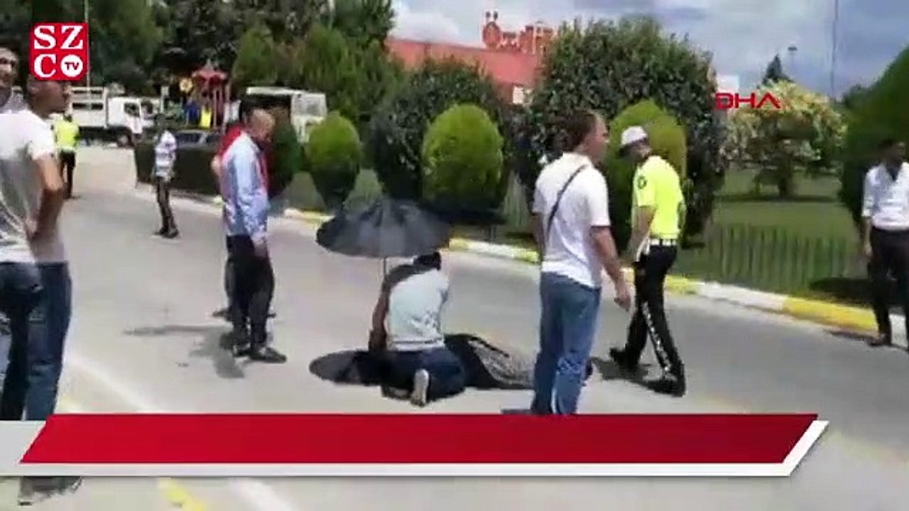 Ambulans gelene kadar kazada yaralanan annesini...