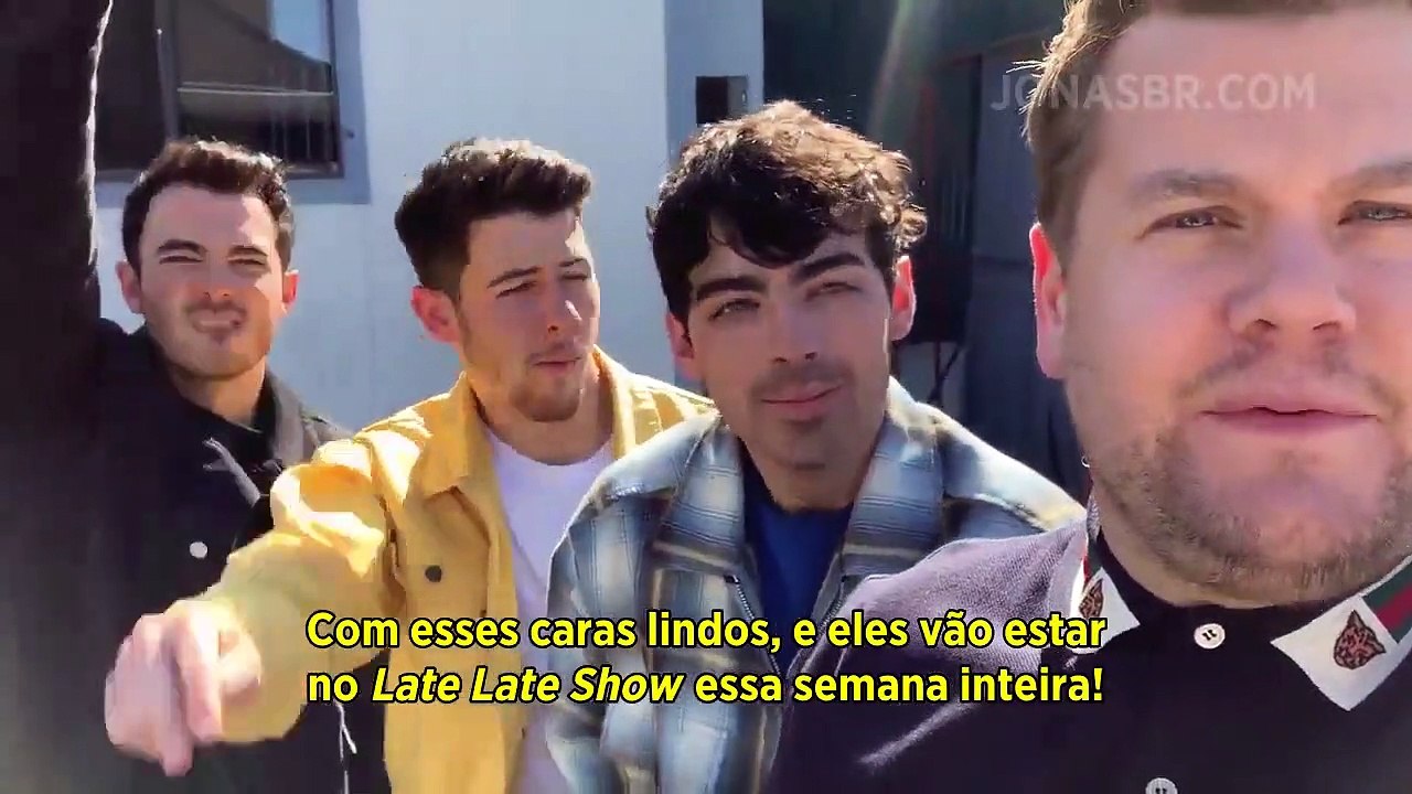 LEGENDADO - LATE LATE SHOW | James Corden anuncia os Jonas Brothers