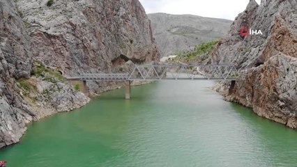 Dünyanın ikinci büyük kanyonunda zipline ve tekne keyfi