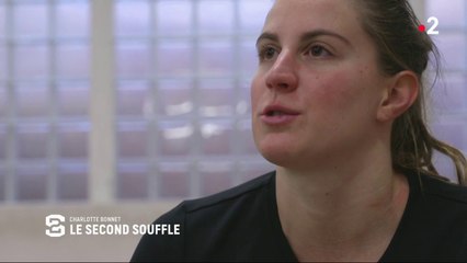 Stade 2 / Natation : Charlotte Bonnet, le second souffle