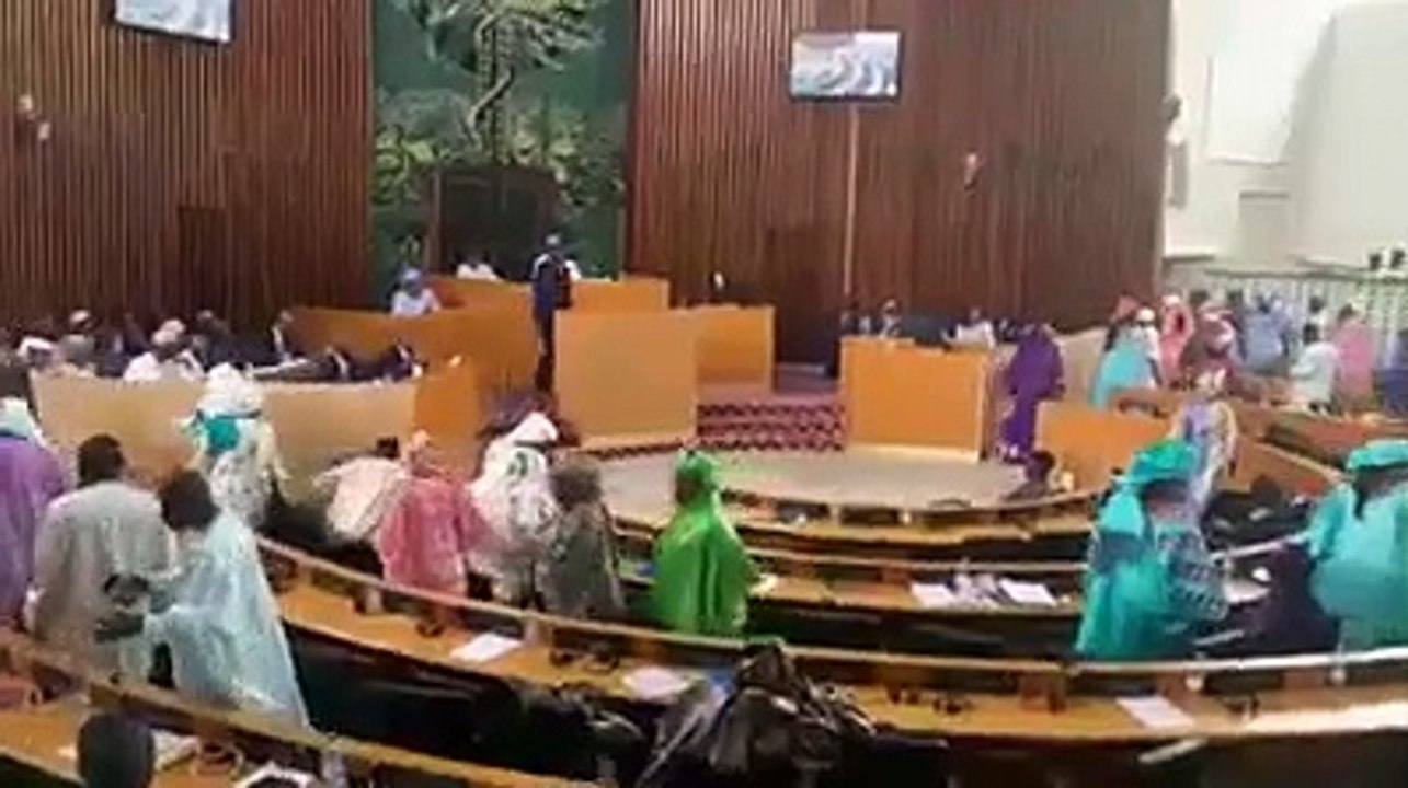Assemblée Nationale -   la majorité boude le discours de Ousmane Sonko