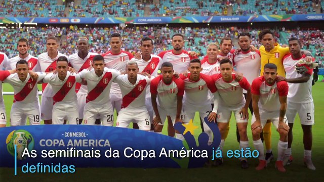 Peru avança para as semifinais