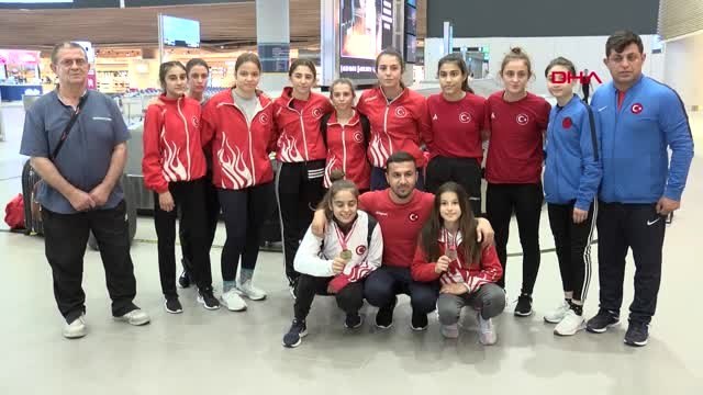 SPOR U15 milli güreşçiler, bir altın ve bir bronz madalya ile yurda döndü