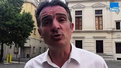 Le maire de Grenoble Éric Piolle réagit à la polémique sur le burkini