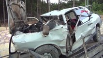 KAHRAMANMARAŞ Freni boşalan otomobil duvara çarptı 1 ölü, 5 yaralı