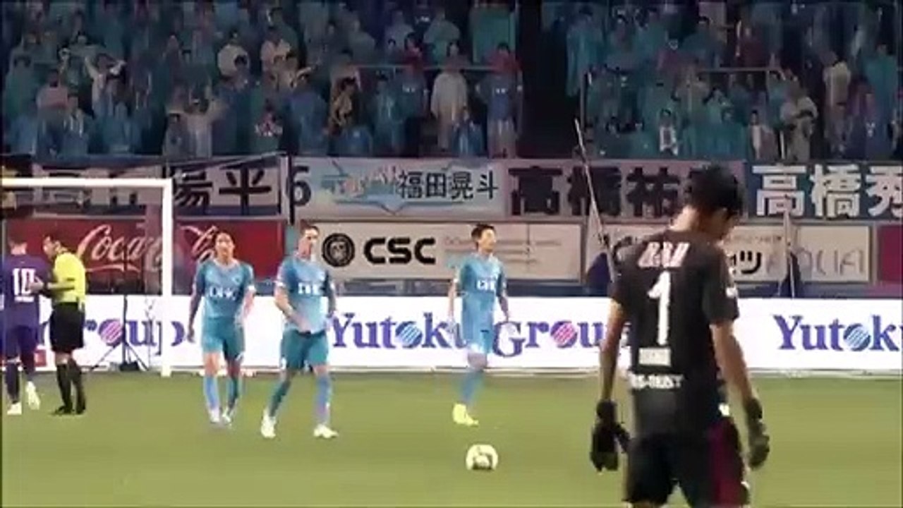 Fernando Torres scores amazing long range free kick goal in J1 League, which got disallowed.