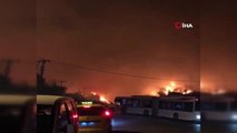 Dikili ilçesindeki yangının ardından bir yangında Menderes'te