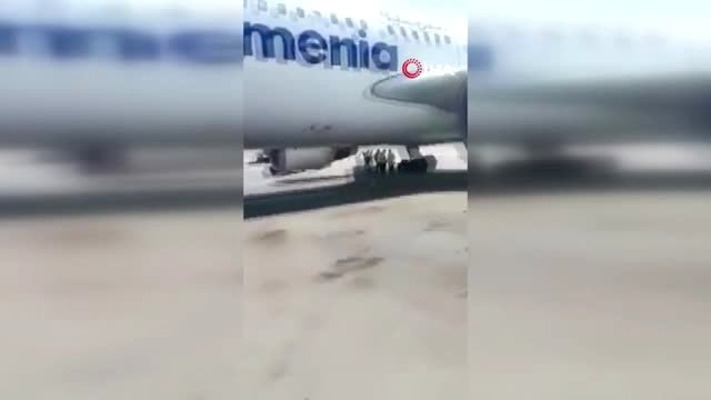 - Yemen Yolcu Uçağı Havada Arızalandı, Kahire'ye Acil İniş Yaptı