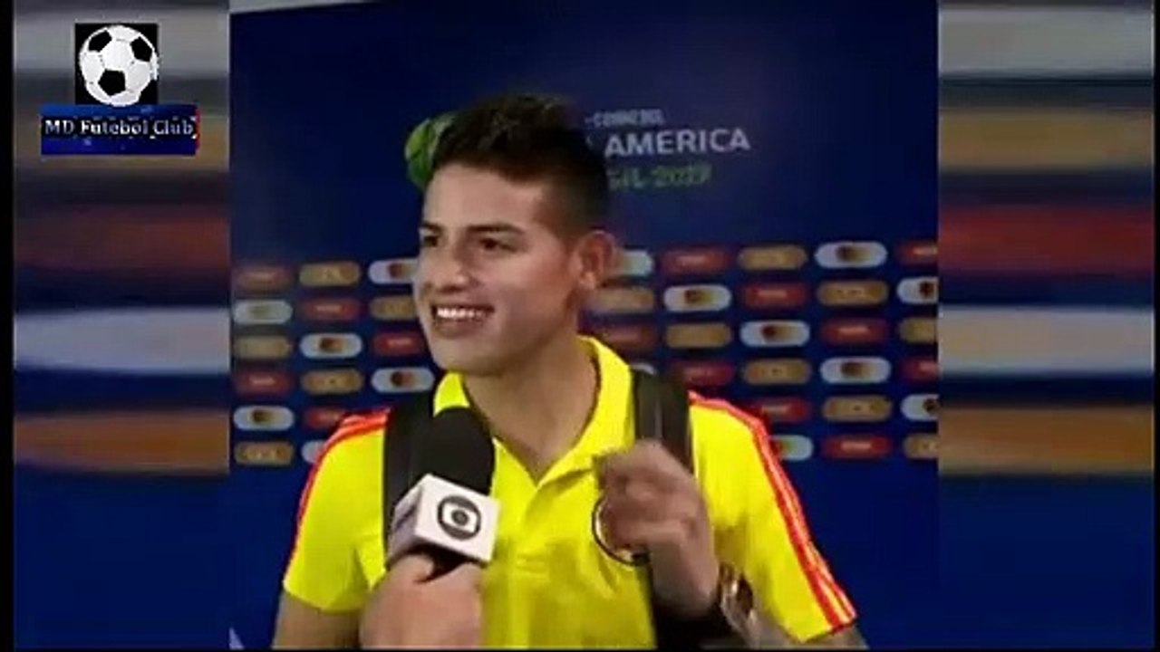 James Rodriguez cantando (Grupo Revelação - Coração Radiante)