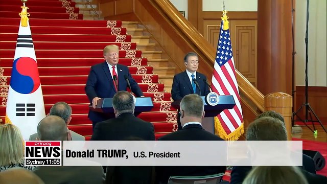 Leaders of N. Korea, U.S. meet at DMZ, Trump walks onto N. Korea soil