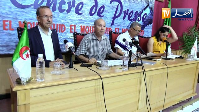 سياسة مبادرة جديدة لحل الأزمة السياسية في الجزائر