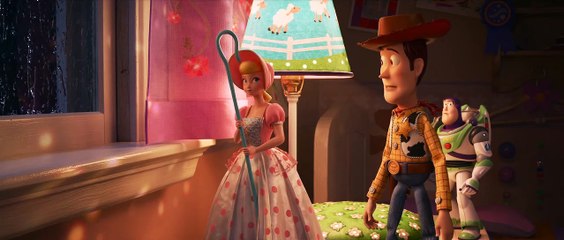 Toy Story 4 Film Extrait - Opération remonte jouet!
