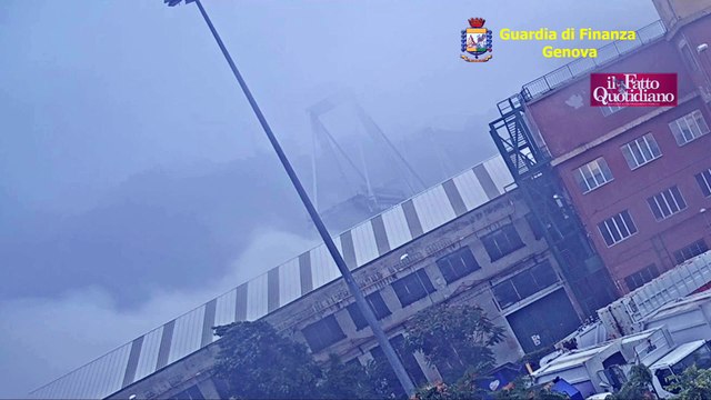 Ponte Morandi, le immagini inedite del crollo diffuse dalla Gdf