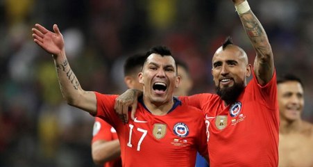 Medel, Copa America performansıyla West Ham'ın dikkatini çekti