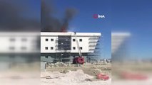 Kara ve Havacılık Okulu'nda inşaat halindeki binada yangın
