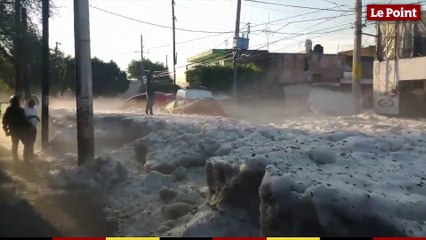 Au Mexique, la ville de Guadalajara recouverte de glace