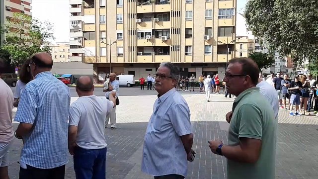 La afición se moja por las camisetas Puma del Valencia CF