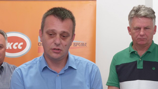 Конфликт меѓу Конфедерацијата на синдикати и Владата