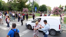 Militantët e PD grumbullohen për t'i bllokuar takimin Ramës në Elbasan