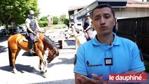 (Vidéo/Inédit) Annecy : les gendarmes à cheval patrouillent au bord du lac