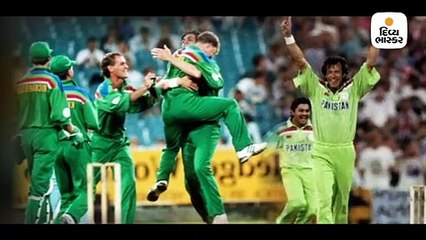 જોન્ટી રોડ્સે 10 મીટર દોડી હવામાં ઊછળીને ઈંઝમામને રનઆઉટ કર્યો હતો