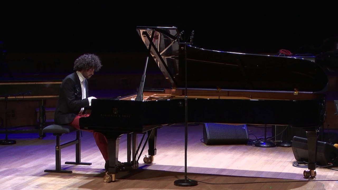 Robert Schumann : Etudes en forme de variation libre sur un thème de Beethoven WoO 31 (Simon Ghraichy)