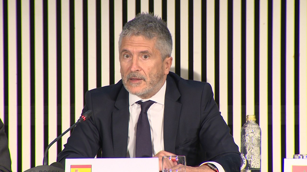 Marlaska considera "necesario" el control de flujos migratorios