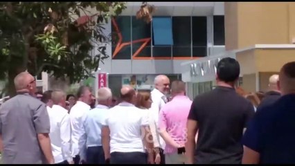 RTV Ora - Rama mbërrin në Vlorë