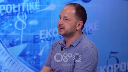 Pesha: Politika shqiptare, si telenovelë, herë bien në dashuri dhe bëjnë s*eks me njeri-tjetrin