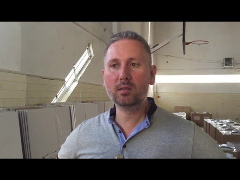 Shpërndarja e fletëve të votimit në Fier/ Kreu i KZAZ-së: Procesi i qetë dhe pa probleme