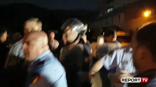 Sulmet ndaj KZAZ ve në bashkitë e djathta Pranga zyrtarëve, në kërkim nënkryetari i Bashkisë së Mall