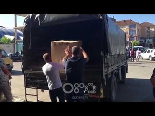 RTV Ora - Dibra tejkalon tensionet, shpërndahen materialet zgjedhore