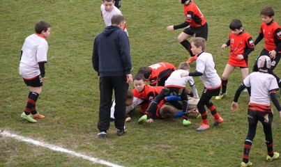 U10 (3) - Attitudes au contact - Soutien inefficace sur le blocage