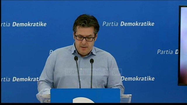 Paloka publikon videon: Rama kapet me zë e figurë duke blerë vota