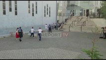 Report TV -Mbyllet votimi edhe në Vorë