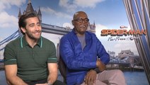 Jake Gyllenhaal and Samuel L. Jackson Debate Capes in Superhero Movies
