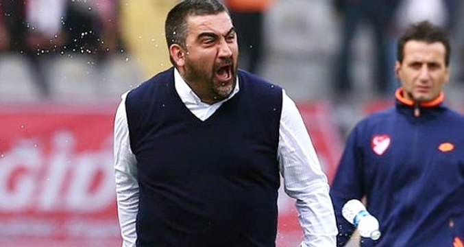 Adana Demirspor'da Ümit Özat dönemi bitiyor