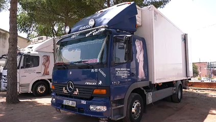 El condenado por llevar una imagen de Pamela Anderson desnuda en su camión: "¡No sé a quién no le puede gustar!"