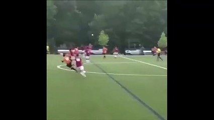 Ce gardien de but rate sa sortie mais n'a pas dit son dernier mot