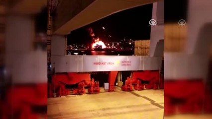 Aliağa'da gemi yangını (2)