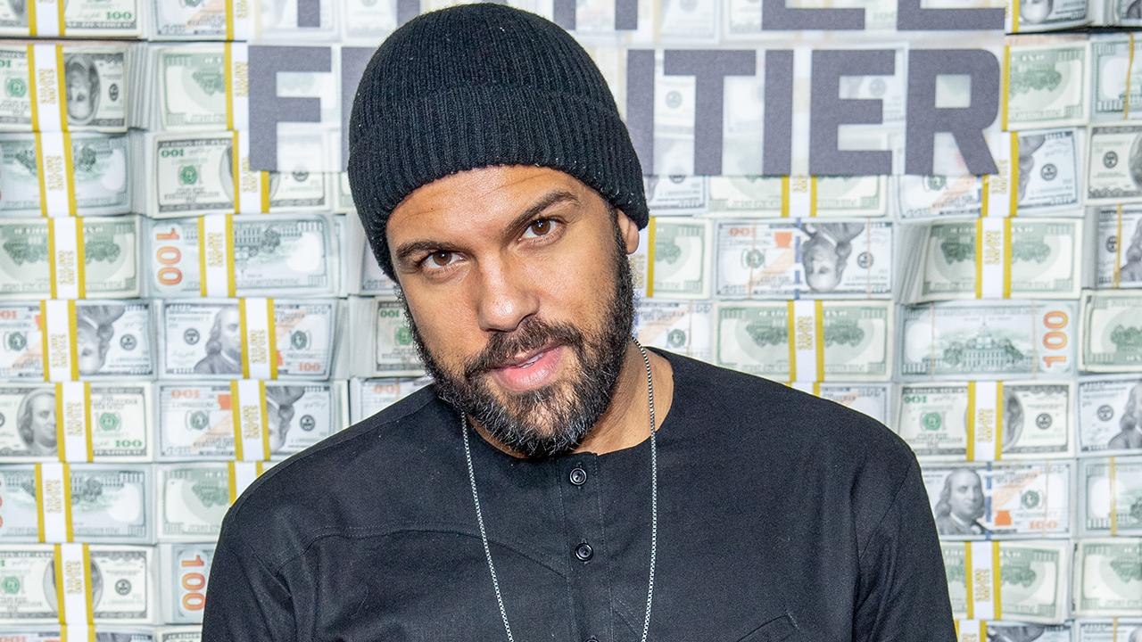 'The Handmaid's Tale' Star O-T Fagbenle Says Elisabeth Moss Has 'Intolerance For' Scenes 'That Aren't Genuine'
