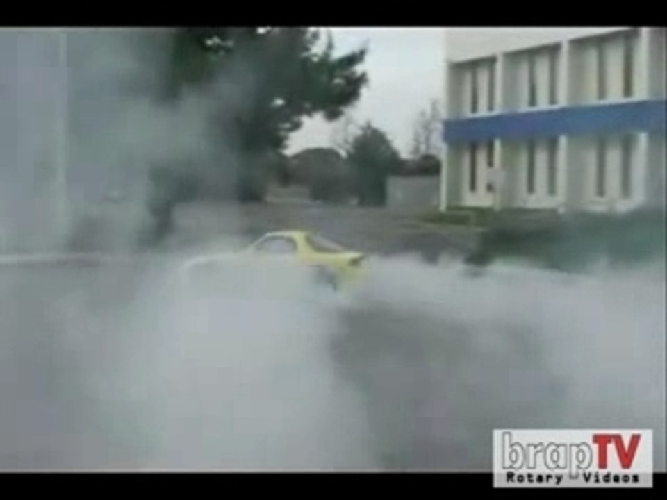 Mazda RX7 Nice Burnout