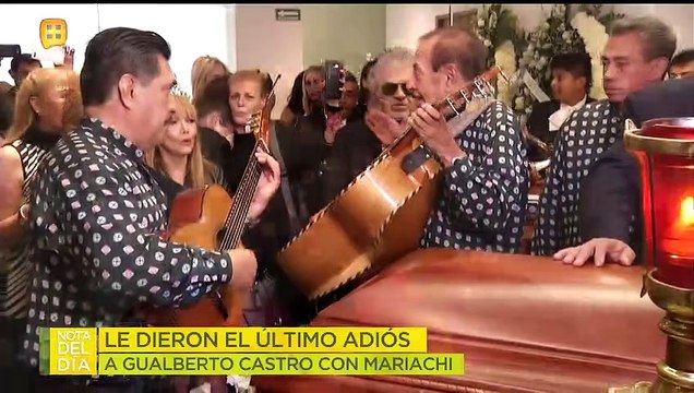 ¡LLENO DE ANÉCDOTAS, NOSTALGIA Y MÚSICA! Así se llevó a cabo el último adiós a Gualberto Castro.