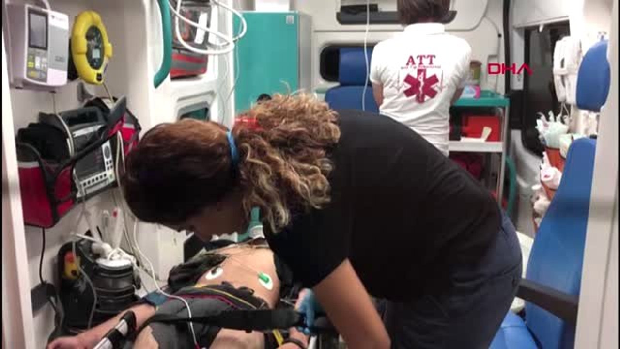 Bursa'da 9'uncu kattan asansör boşluğuna düşen genç ağır yaralandı