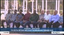 Duta Besar Anggota KAA Kunjungi Taman Asia Afrika