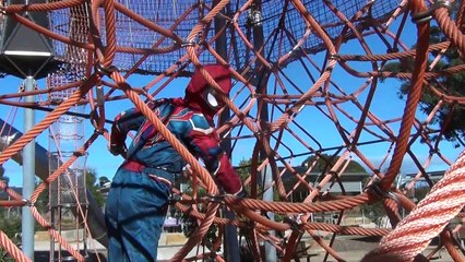 Spider Man - Far From Home PRETEND PLAY 2019