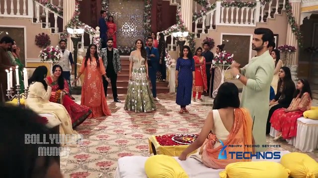 On Location Of Music Video With Karan Kundra & Anusha Dandekar